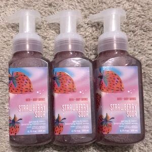 Bath & Body Works- Strawberry Soda